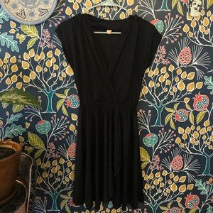 1070s Wrap Dress! 🕺❤️❤️